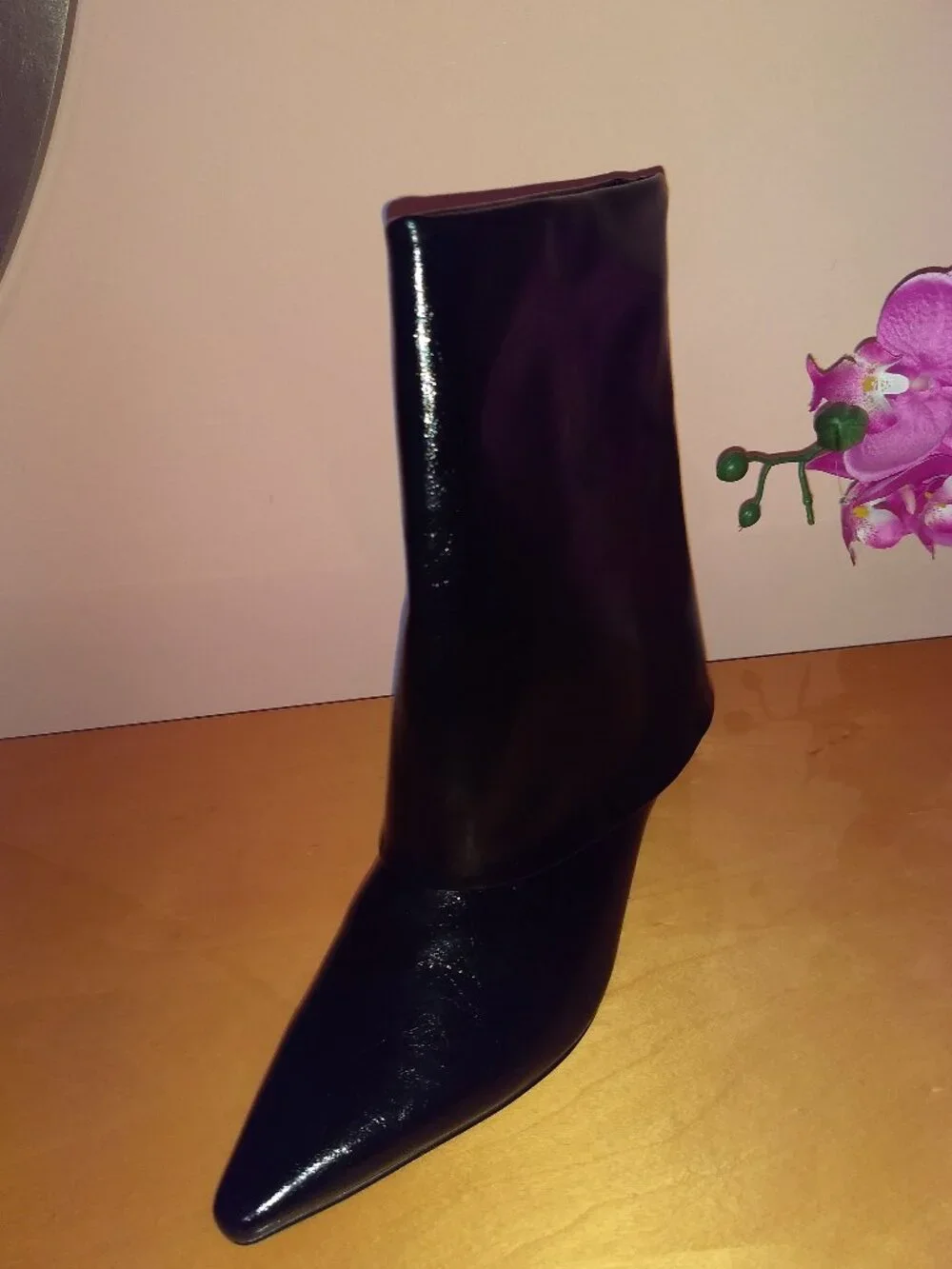 Steven by Steve Madden  Fold Over Skirt Bootie NIB Size 7,5